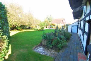 Photo 21- click for photo gallery